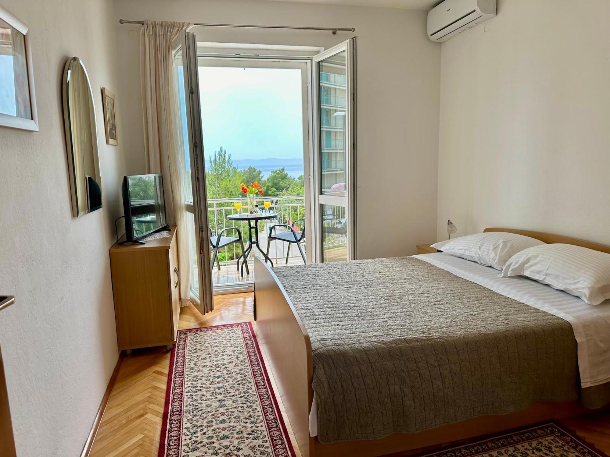 Spacious Family Apartment Near The Beach Makarska Exteriör bild