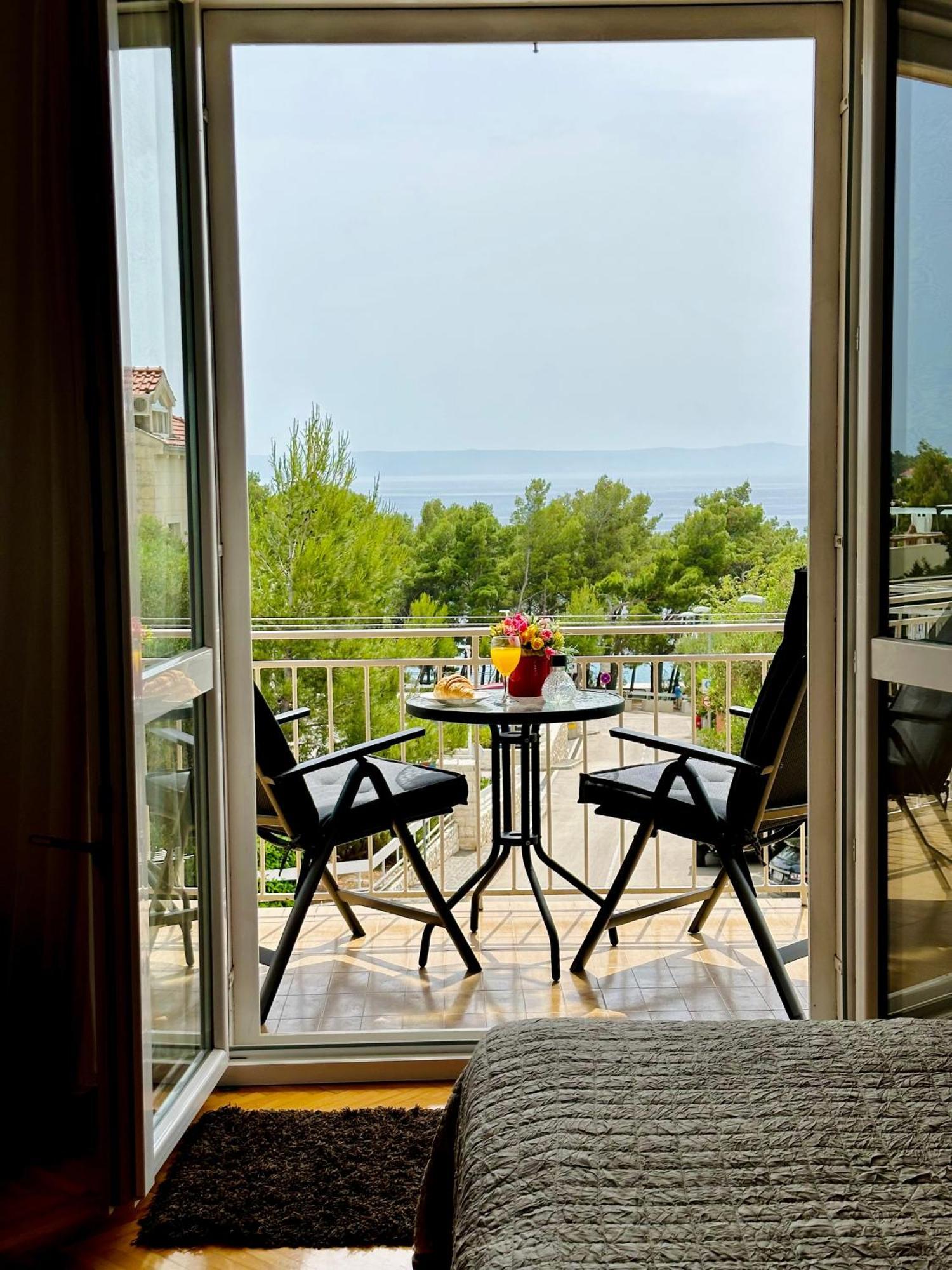 Spacious Family Apartment Near The Beach Makarska Exteriör bild