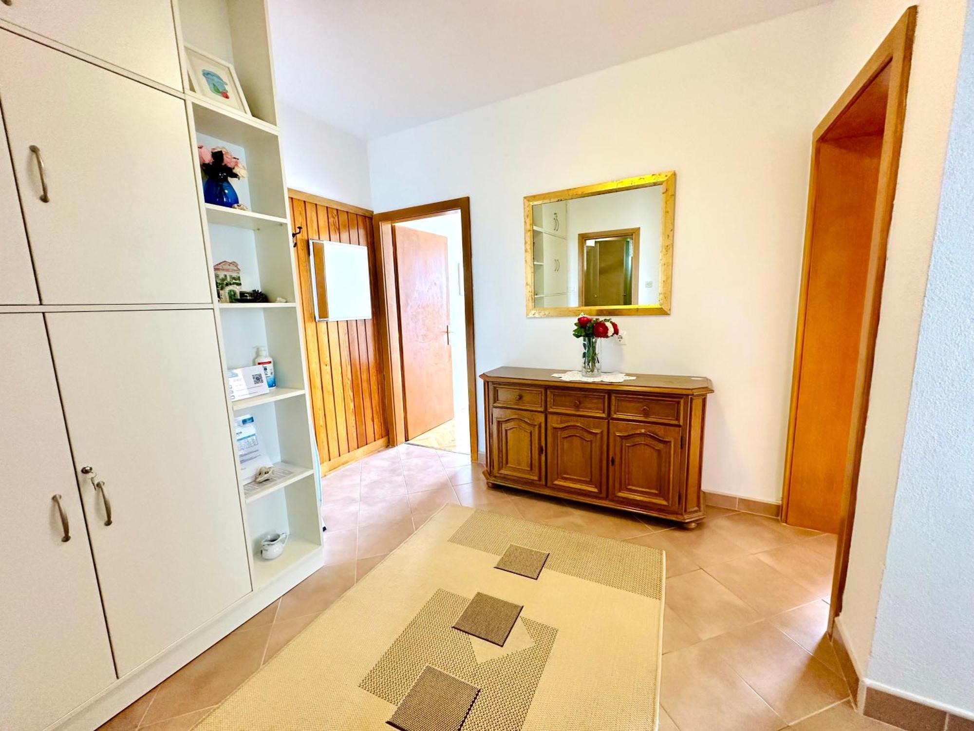 Spacious Family Apartment Near The Beach Makarska Exteriör bild