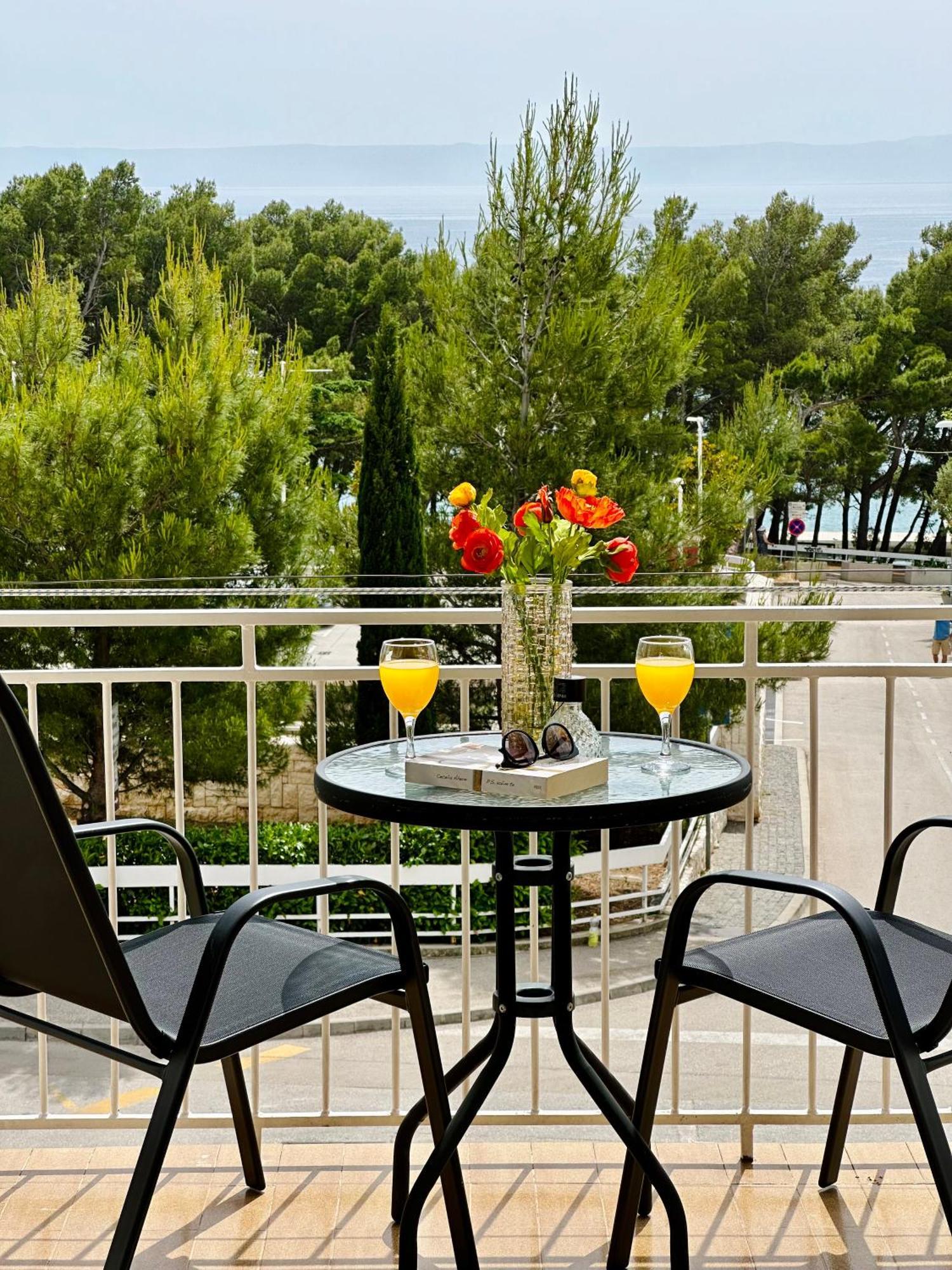 Spacious Family Apartment Near The Beach Makarska Exteriör bild