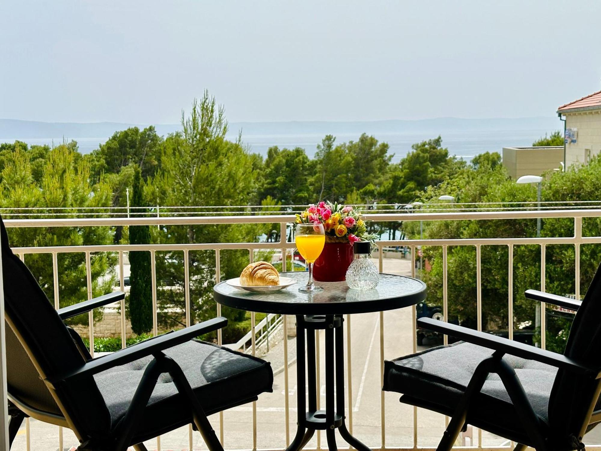 Spacious Family Apartment Near The Beach Makarska Exteriör bild