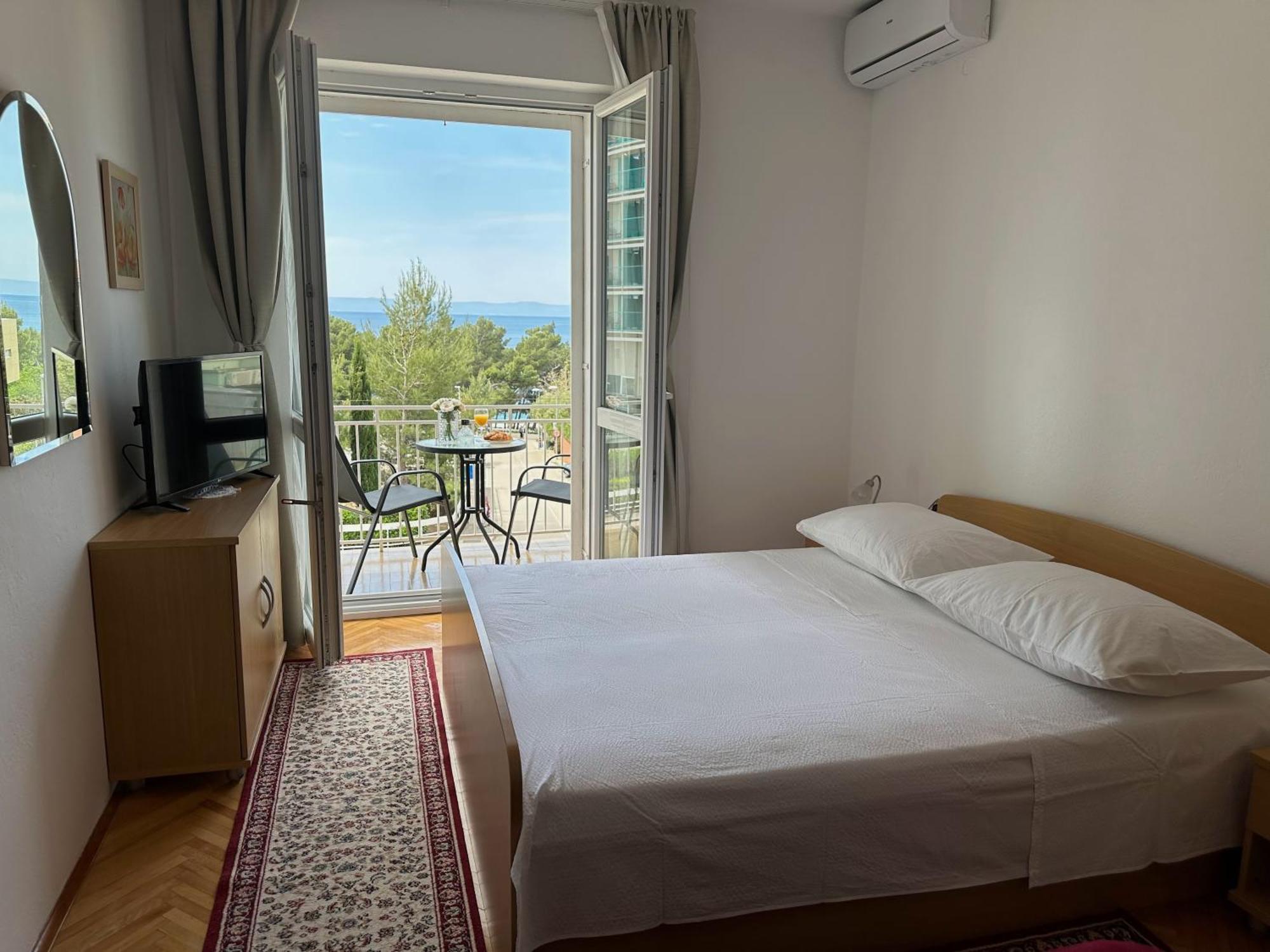 Spacious Family Apartment Near The Beach Makarska Exteriör bild