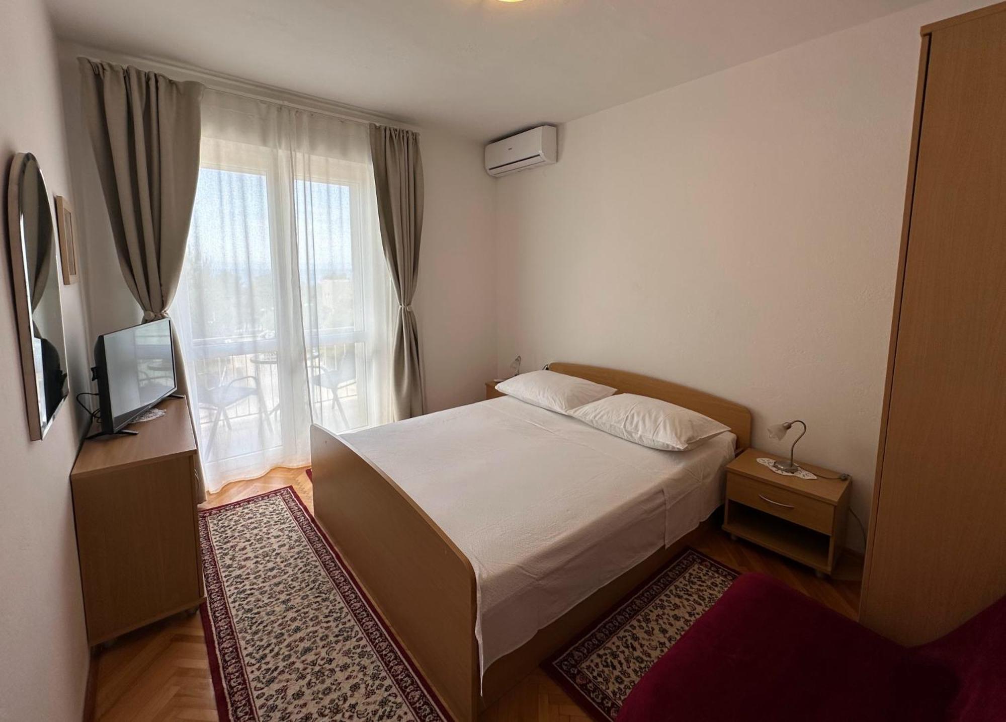 Spacious Family Apartment Near The Beach Makarska Exteriör bild